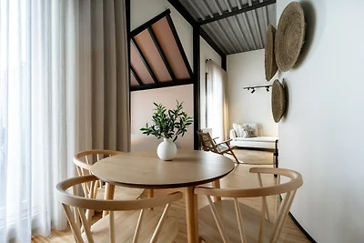 Stijlvol stadsverblijf met balkon