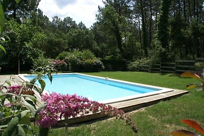 Schöne Villa mit privatem Swimmingpool, 900m ...