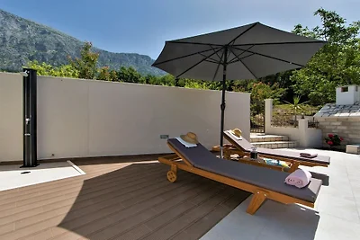 Villa Silencio mit Pool