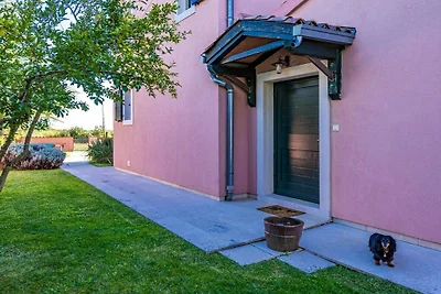 Villa in Pinezici met zwembad