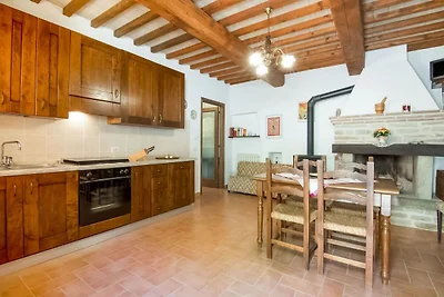 Ferienhaus in Cittא di Castello mit Garten