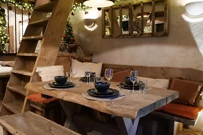 Geräumiges Ferienhaus im Wald