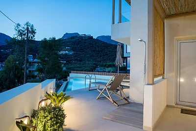Villa op Kreta met privézwembad bij strand