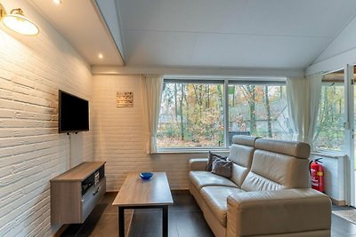 Modernes Ferienhaus in einem Naturpark in...