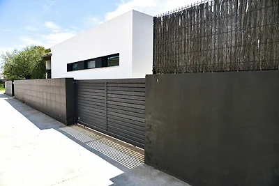 Moderne Villa mit Swimmingpool