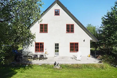7 Personen Ferienhaus in DJURHAMN-By Traum
