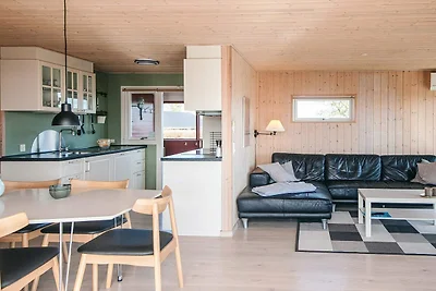 Moderne Hütte am Strand