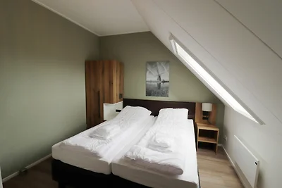 Luxuriöse Villa am friesischen Wasser mit...