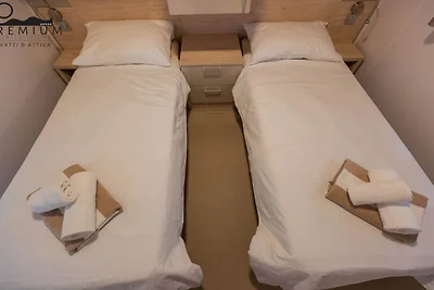 Charming Two-bedroom Mobile Homes Drage - Mob...