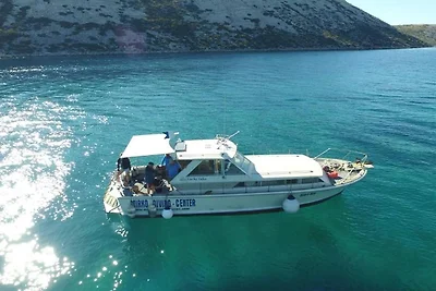 Rab Diving Mirko - One Bedroom Apartment with...