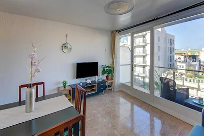 Apartment in Lloret de Mar f�r sechs Personen