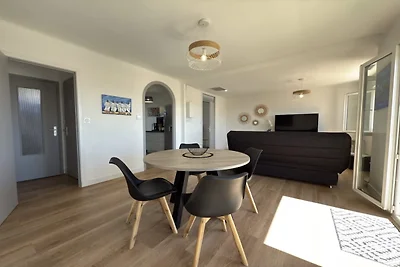 Apartment am Meer mit Balkon und Terrasse