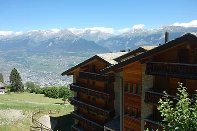 Gemütliche Wohnung mit Blick auf das Tal
