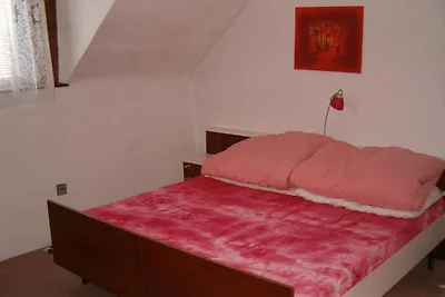 Casa a Bechyně con Piscina e Percorsi