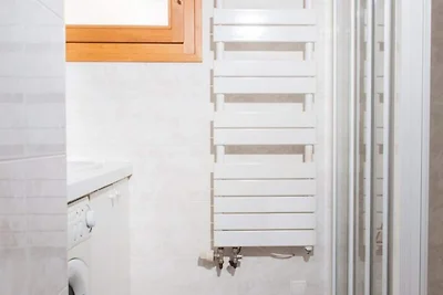 5 camere per 8 persone