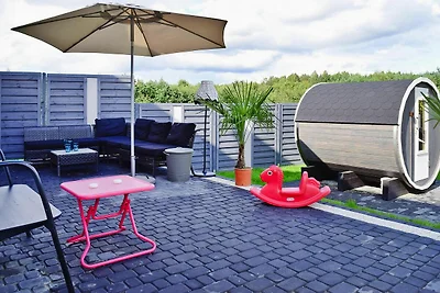 Ferienhaus mit Pool und Sauna, Choczewo