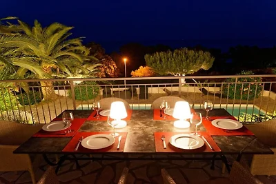 Villa a Les Issambres con piscina