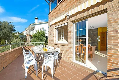 Villa in Aiguaviva Park mit privatem Pool