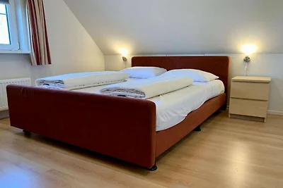 Ferienvilla in Wald- und Strandnähe mit Sauna