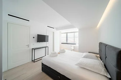 Oasi di charme con terrazza 4 BD/8P - Cannes