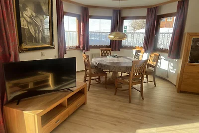 Sonnige Ferienwohnung in Skigebiet-Nähe in...