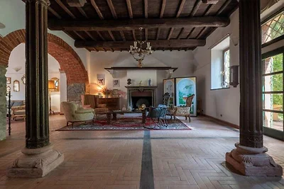 Villa mit 7 Schlafzimmer