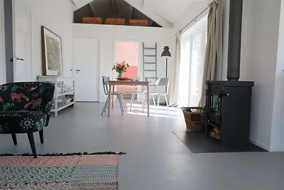 Casa familiare direttamente dietro le dune
