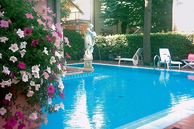 Ruhiges Appartement mit Swimmingpool in Ricci...
