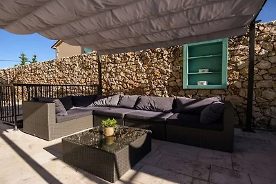 Villa a Kras con piscina
