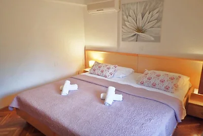 Apartments Adriana - One Bedroom Apartment A2