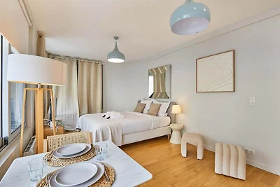 Moderne studio Invalides Tour Eiffel