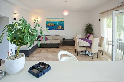 Wonderful Visinisce Apartments with Terrace a...