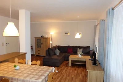 Geräumige Ferienwohnung mit Terrasse in Klütz