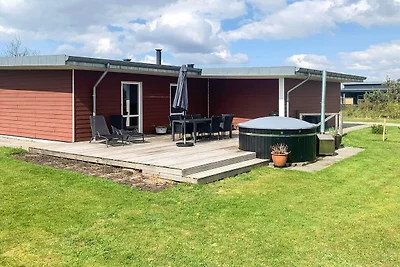Maison de vacances pour 8 a Tarm