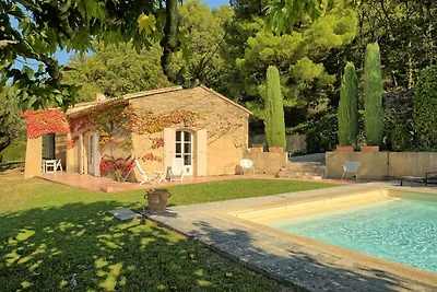 Maison de vacances ensoleillée en Provence