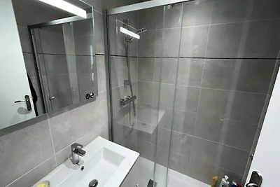 Wohnung in Bormes nahe Pin Viertel