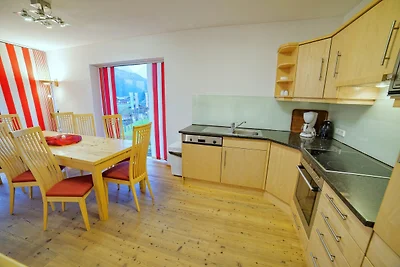 Vakantiehuis in Königsleiten met zwembad