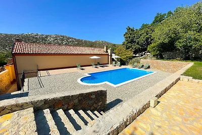 Schönes Ferienhaus mit Pool