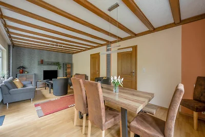 Villa a Trierscheid Eifel vicino alla foresta