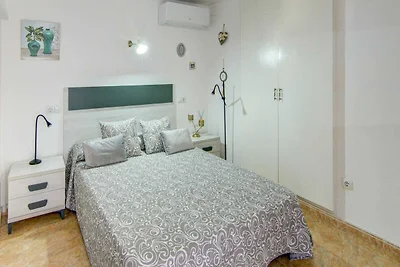 Apartment in Lloret de Mar f�r sechs Personen