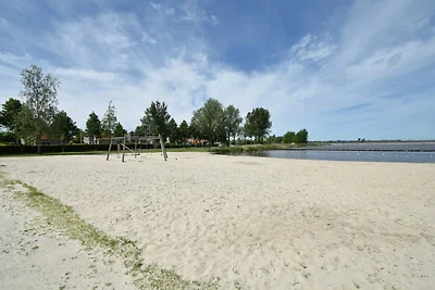 Ruim vakantiehuis in het centrum van Langweer