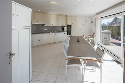 Luxusvilla mit Jacuzzi & Sauna