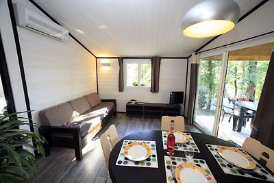 Attraktives Chalet auf einem Hügel im...