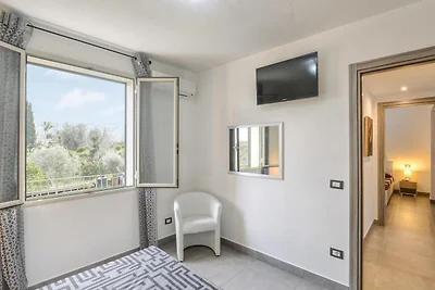 Großzügige Villa in Syrakus mit privatem...