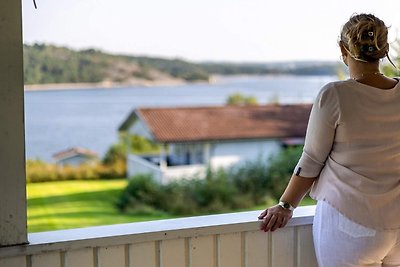 4 esrellas case en TJÖRN