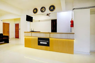 Stazione ferroviaria di Townhouse Vangani
