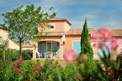 Casa a schiera con terrazza o loggia situata ...