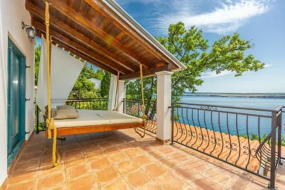 Casa vista mare con bagnoschiuma