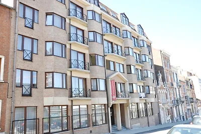 Apartamento en Nieuwpoort con vistas al mar