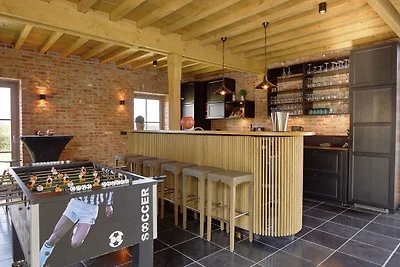 Spaziosa villa a Diksmuide, con cortile
